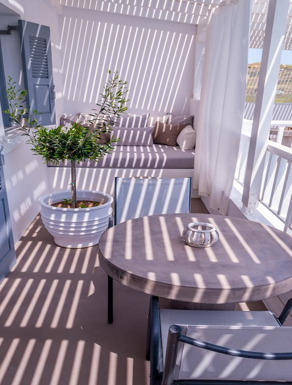 Milos Bay Suites アダマス 部屋 写真